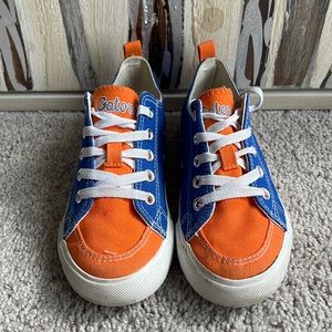 Gators Sneakers Youth Size 1